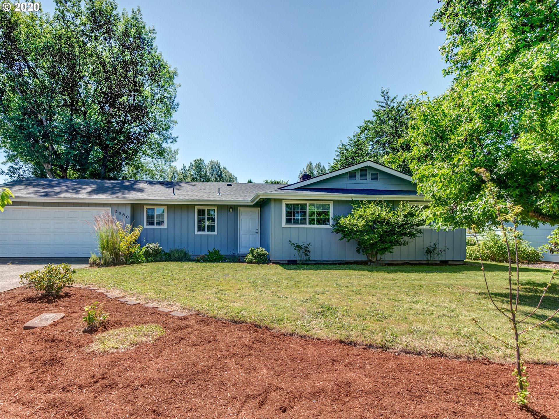 2660 20th Street Springfield, OR 97477 - Photo 1 of 24
