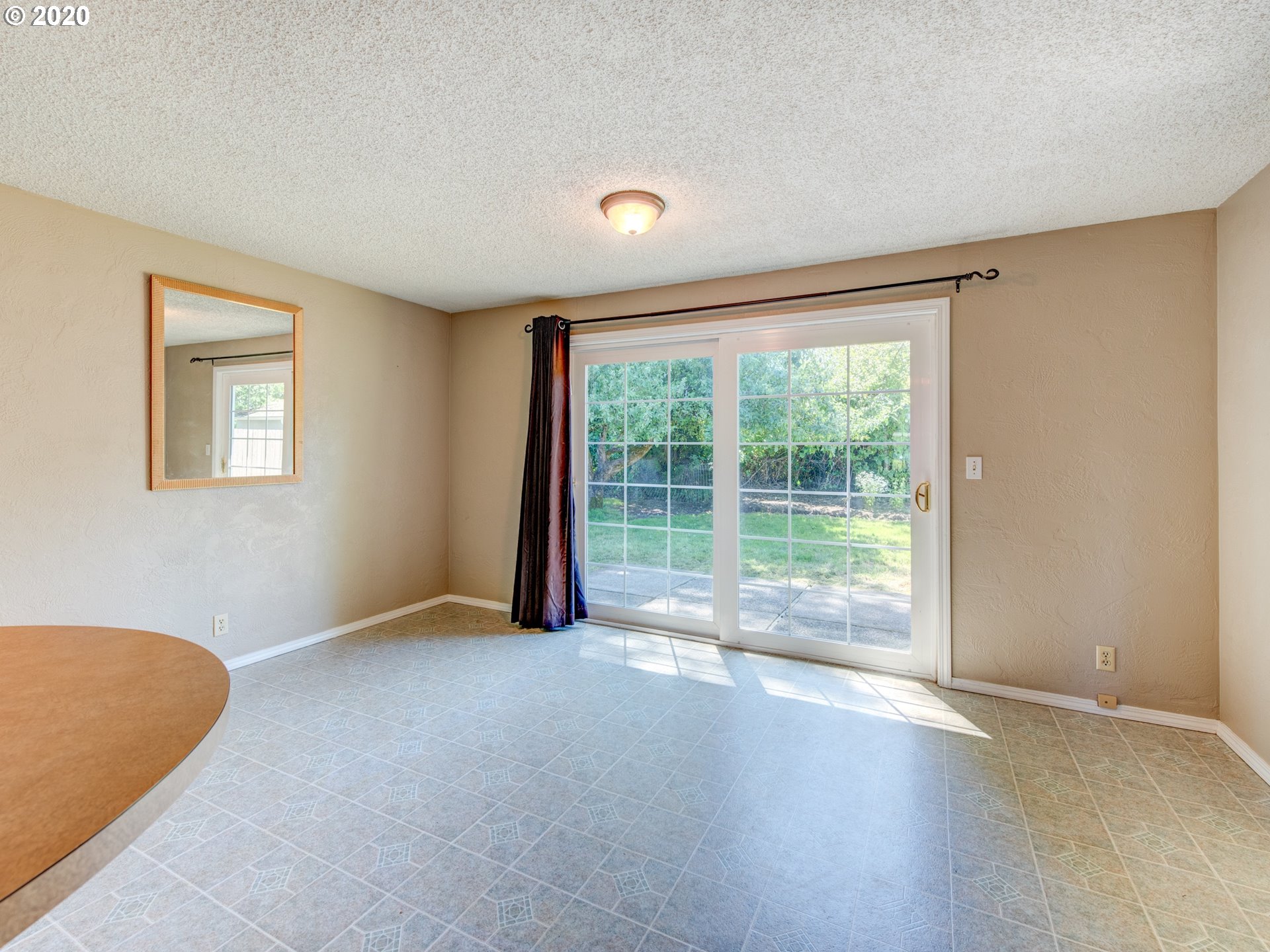 2660 20th Street Springfield, OR 97477 - Photo 15 of 24