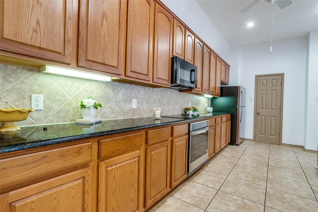 7586 St Stephen's Square Frisco, TX 75035 - Photo 17 of 29