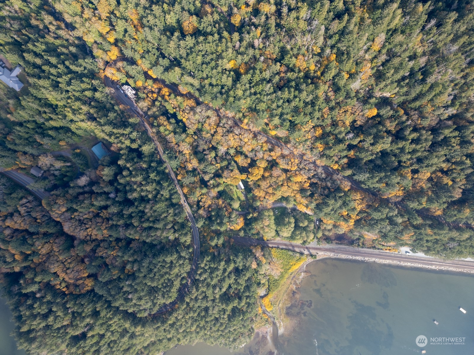 2190 Chuckanut Drive Bow, WA 98232 - Photo 5 of 29