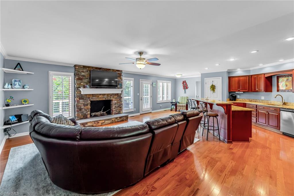 302 Lakeview Road Mocksville, NC 27028 - Photo 10 of 50 Gallery Image 10