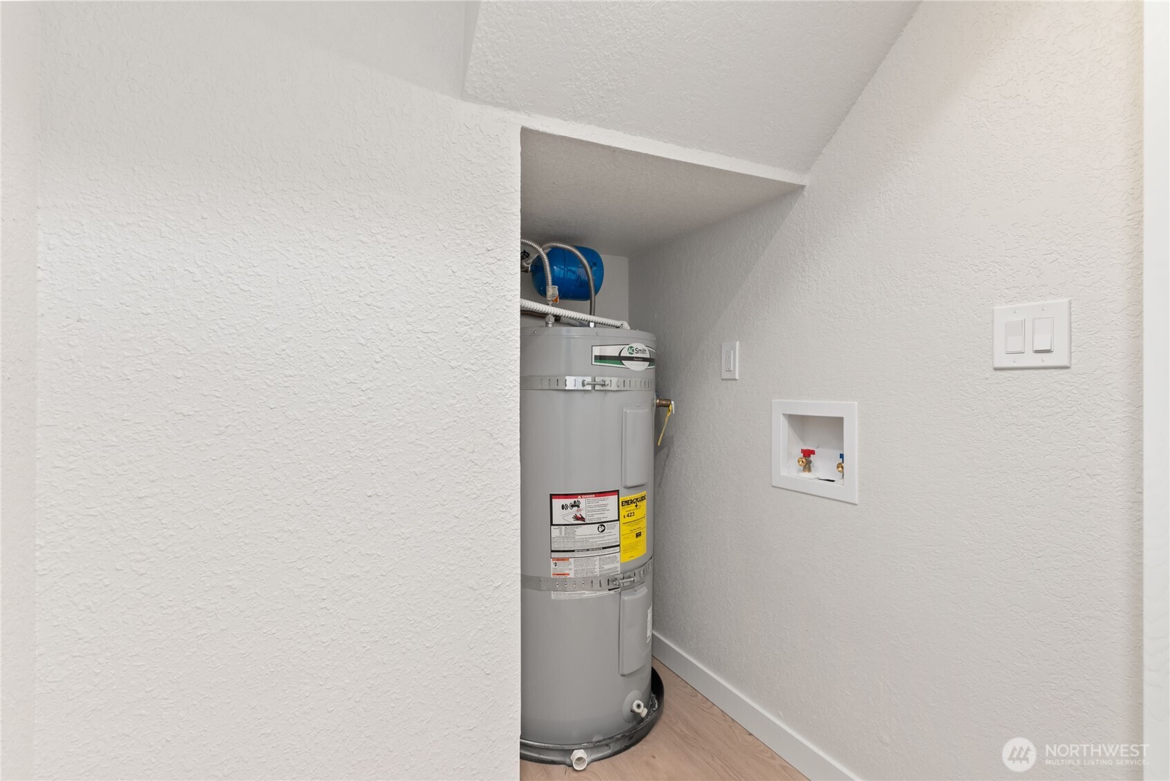 155 South 330th Street, Unit D Federal Way, WA 98003 - Photo 21 of 35