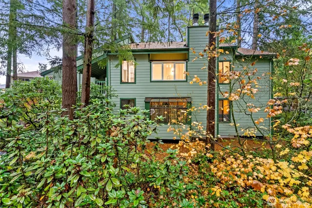 $349,999 | 155 South 330th Street, Unit D, Federal Way, WA 98003