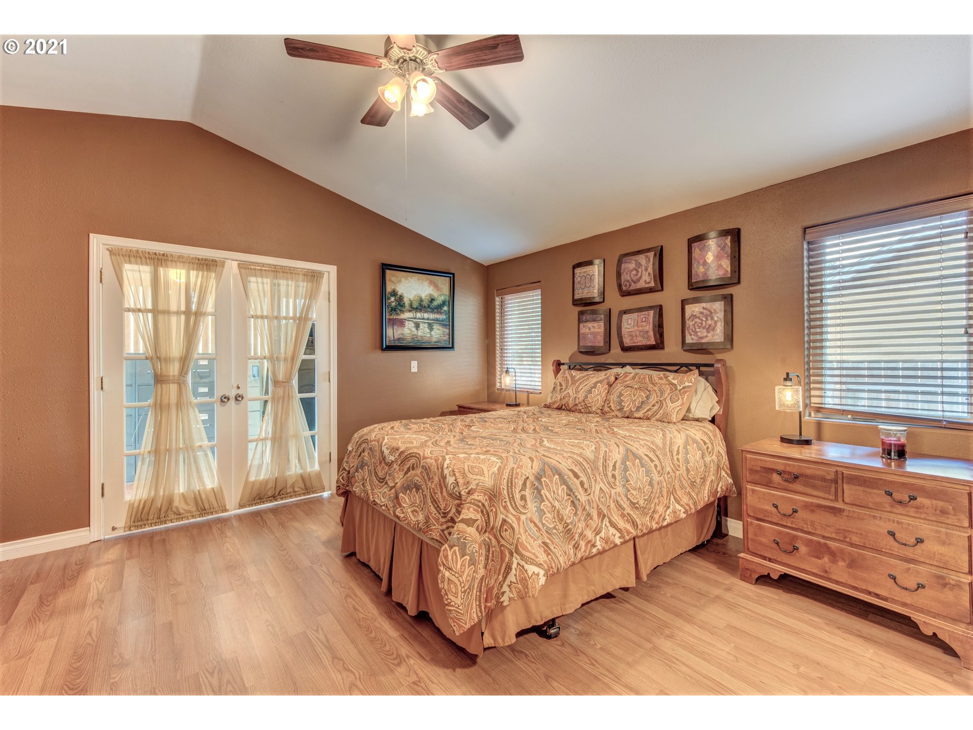 1153 Ash Grove Loop Creswell, OR 97426 - Photo 10 of 27 Gallery Image 10