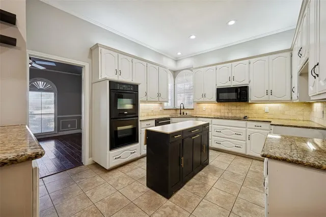 $675,000 | 6502 Barclay Lane, Garland, TX 75044