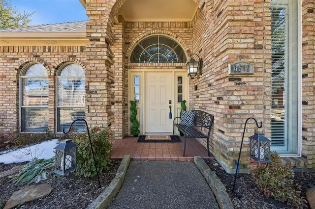 $675,000 | 6502 Barclay Lane, Garland, TX 75044