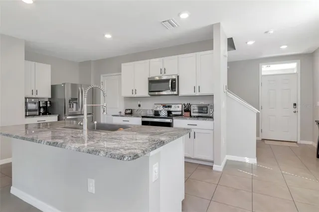 $500,000 | Undisclosed Address, Odessa, FL 33556