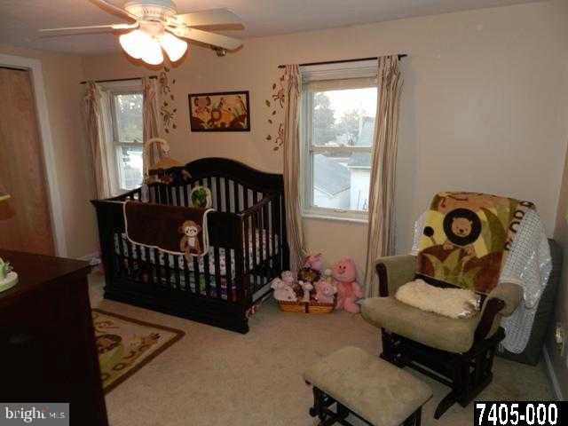 335 Springdale Road York, PA 17403 - Photo 17 of 21 Gallery Image 17