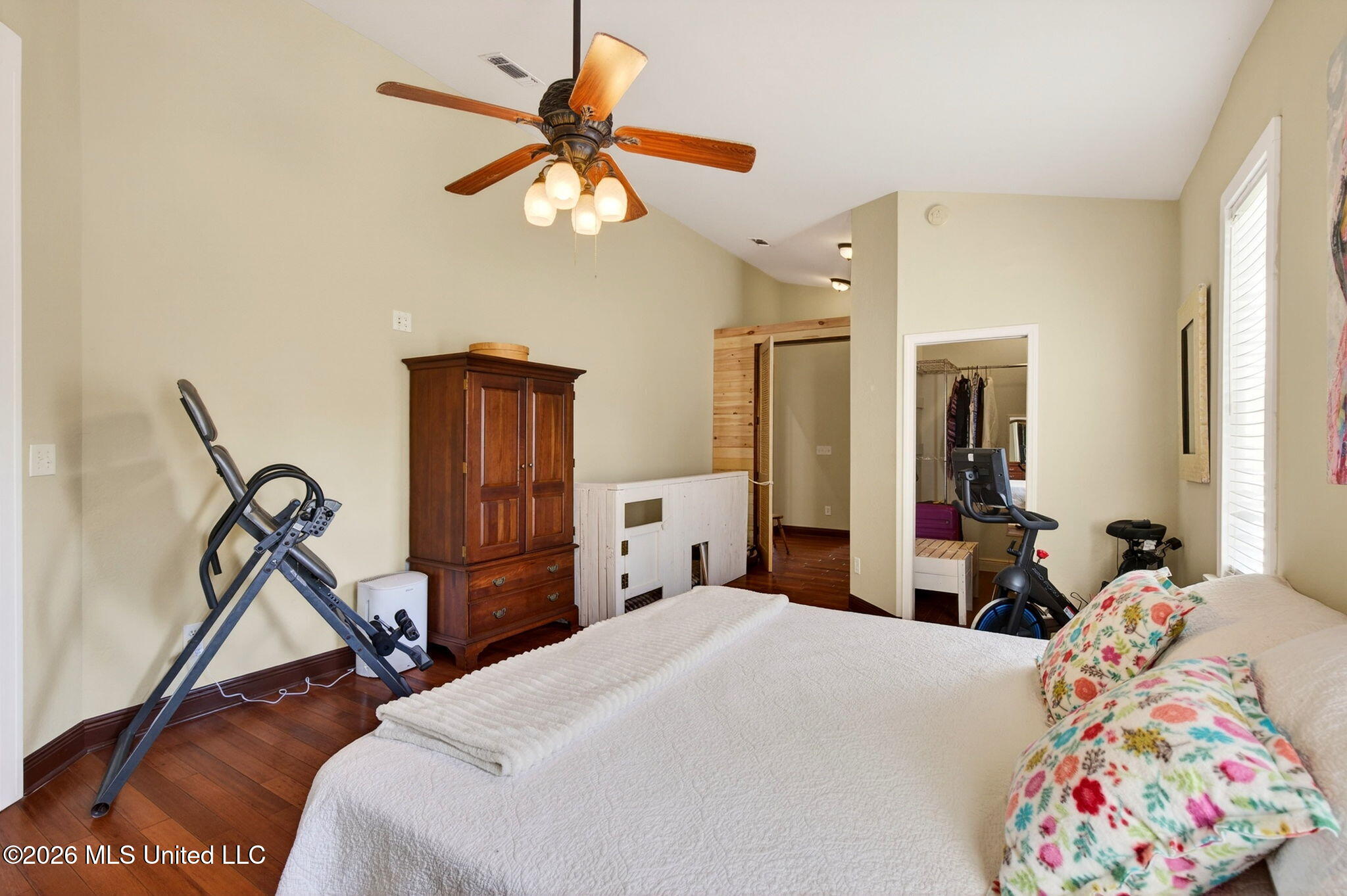 301 Prentiss Road Pass Christian, MS 39571 - Photo 20 of 56 25-web-or-mls-301 Prentiss Rd-25