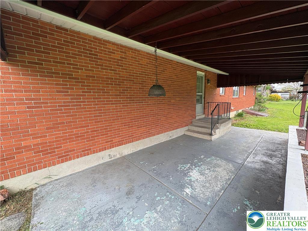 2556 Park View Road Slatington, PA 18080 - Photo 18 of 19