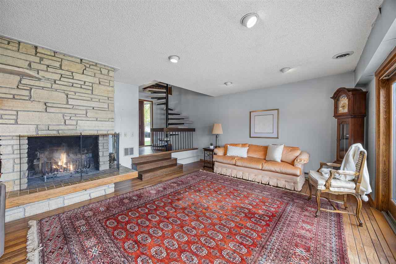 3796 Cottage Reserve Road Northeast Solon, IA 52333 - Photo 13 of 53 Gallery Image 13