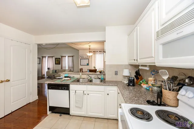 $169,900 | 5145 Nicholson Drive, Unit 66, Baton Rouge, LA 70820