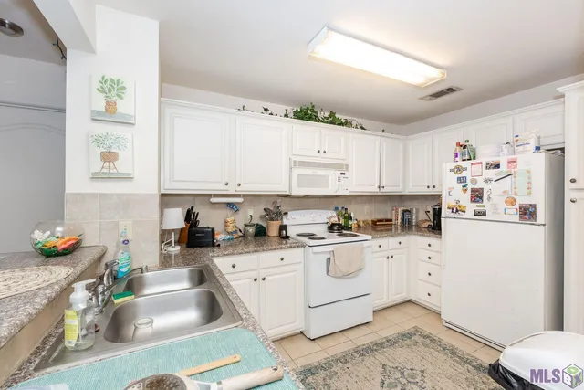 $169,900 | 5145 Nicholson Drive, Unit 66, Baton Rouge, LA 70820