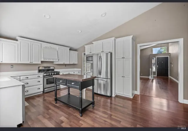 $775,000 | 875 Christine Drive, Vacaville, CA 95687