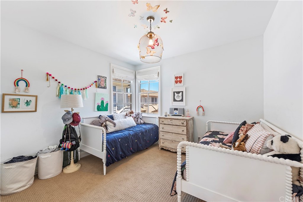 6 Edgewood Drive Newport Beach, CA 92660 - Photo 18 of 29