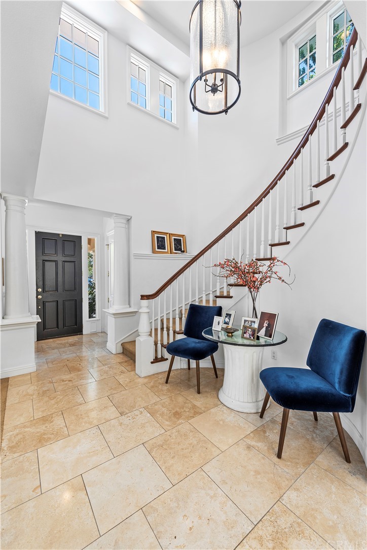 6 Edgewood Drive Newport Beach, CA 92660 - Photo 3 of 29