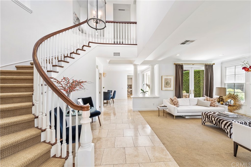 6 Edgewood Drive Newport Beach, CA 92660 - Photo 4 of 29