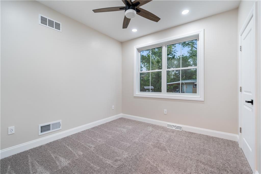 161 Concord Circle Road Beaver Falls, PA 15010 - Photo 35 of 50 Gallery Image 35