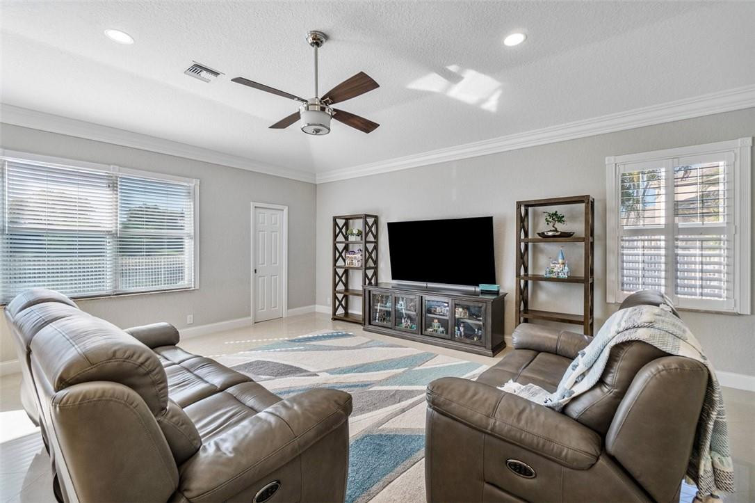 21407 Gosier Way Boca Raton, FL 33428 - Photo 10 of 61 Photo 10