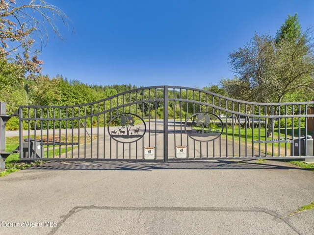 $299,000 | 99 Lookout Peak Drive, Pinehurst, ID 83850