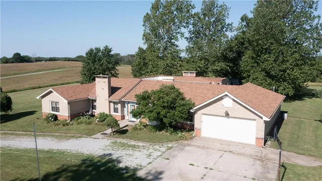 $358,000 | 14610 State Rte DD, Savannah, MO 64485