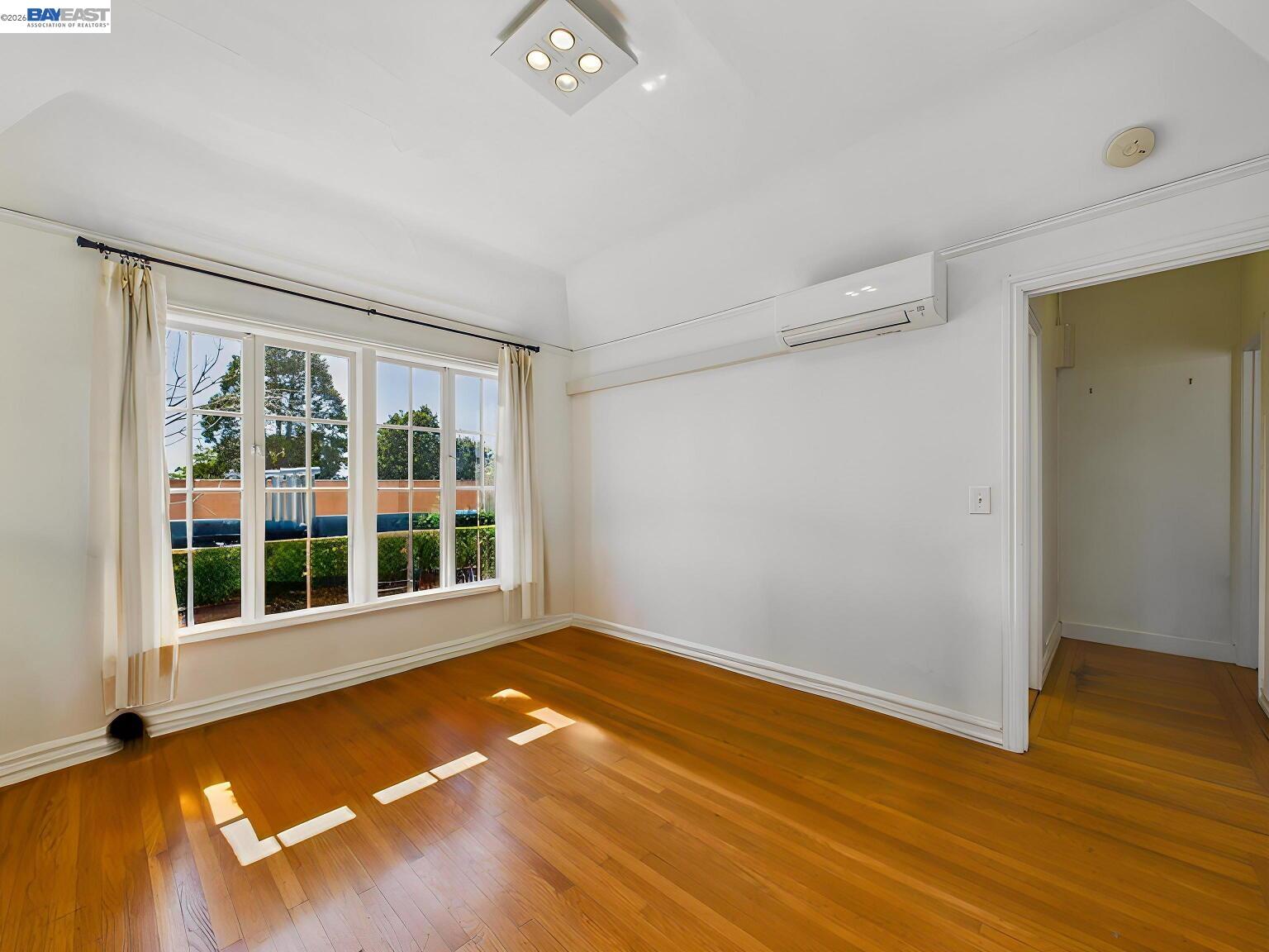 2366 Cedar Street, Unit 3 Berkeley, CA 94708 - Photo 12 of 45