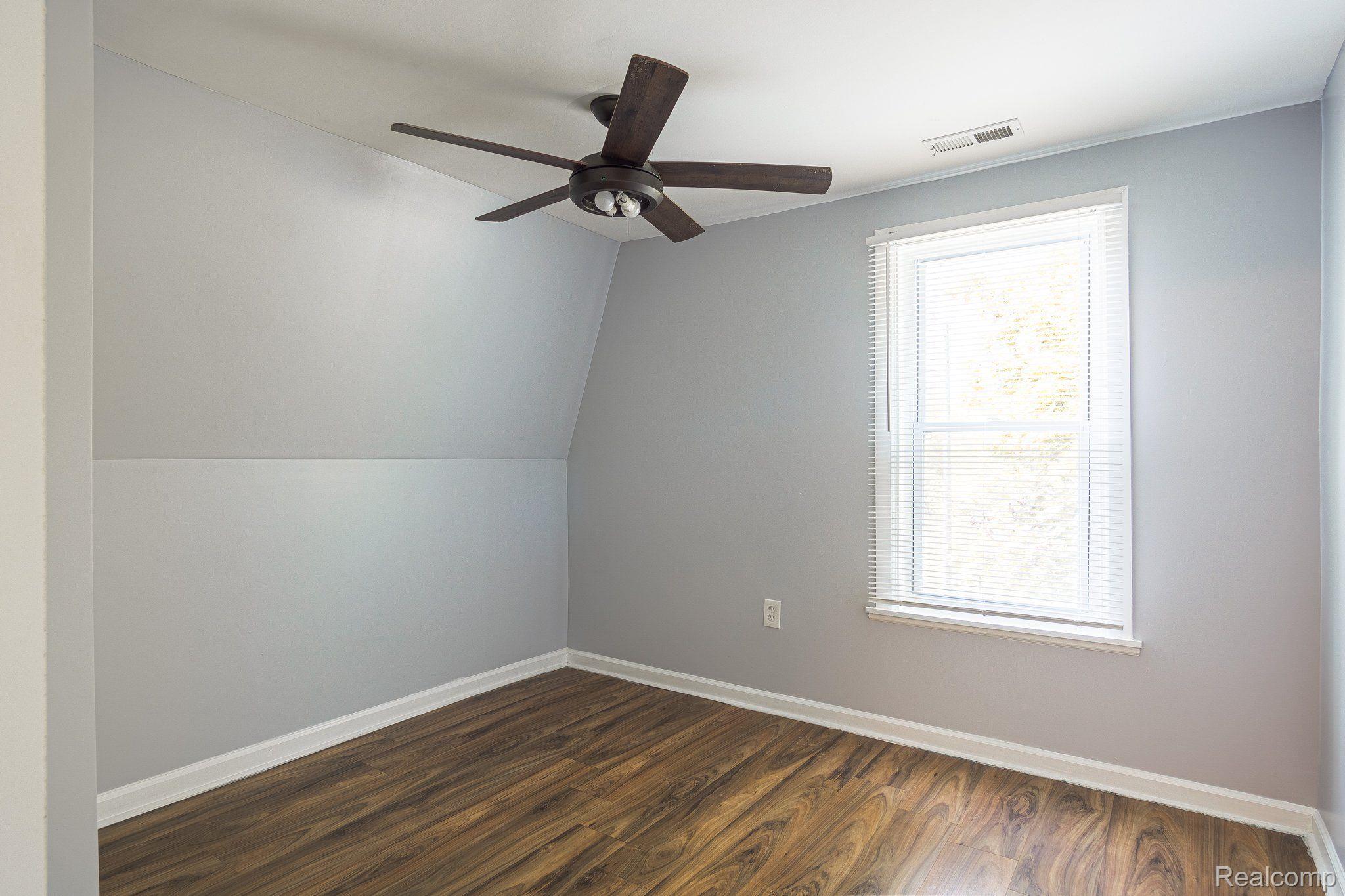 8062 Ruedisale Court Detroit, MI 48214 - Photo 31 of 44 Gallery Image 31