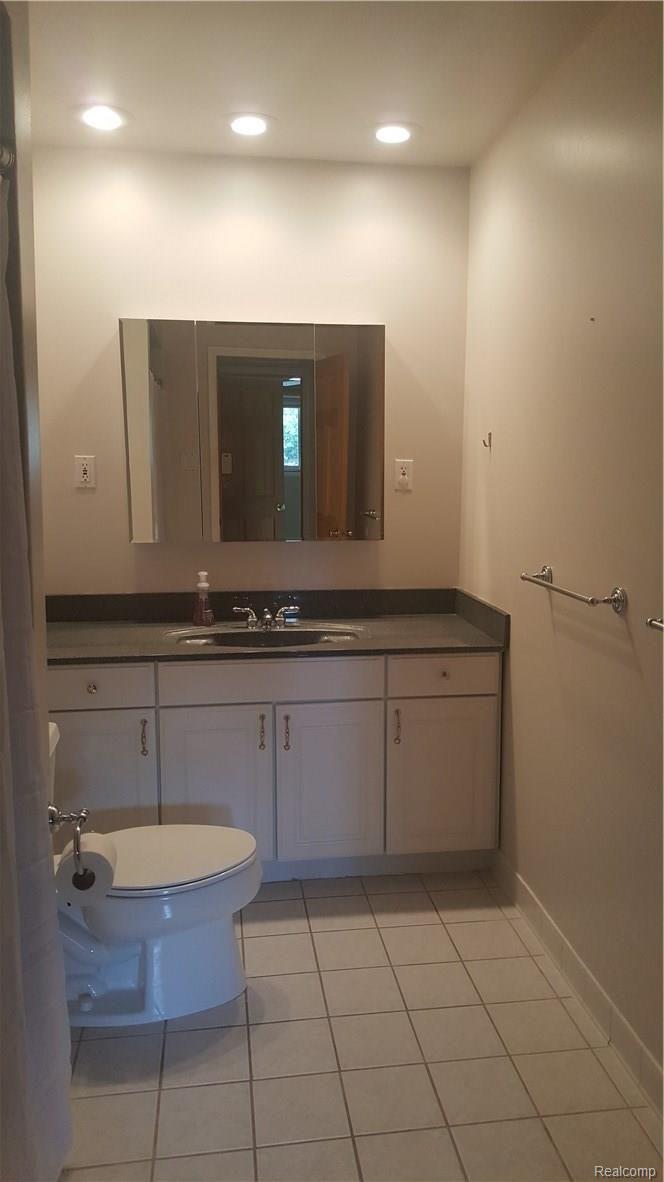 7770 Church Road Grosse Ile, MI 48138 - Photo 12 of 23 20170623_133545.jpg