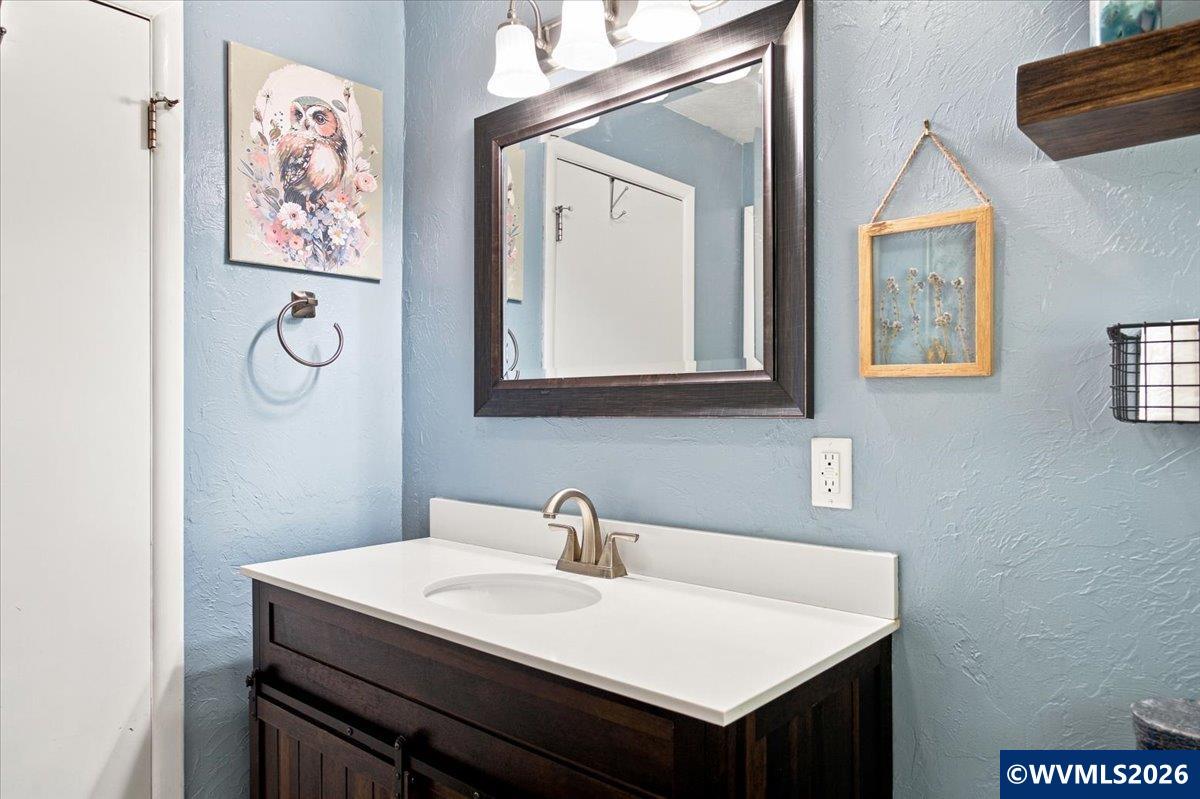 733 Northwest Laurel Place Albany, OR 97321 - Photo 24 of 50