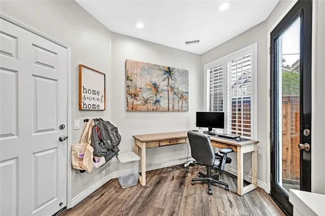 $1,295,000 | 15 Picket Lane, Aliso Viejo, CA 92656