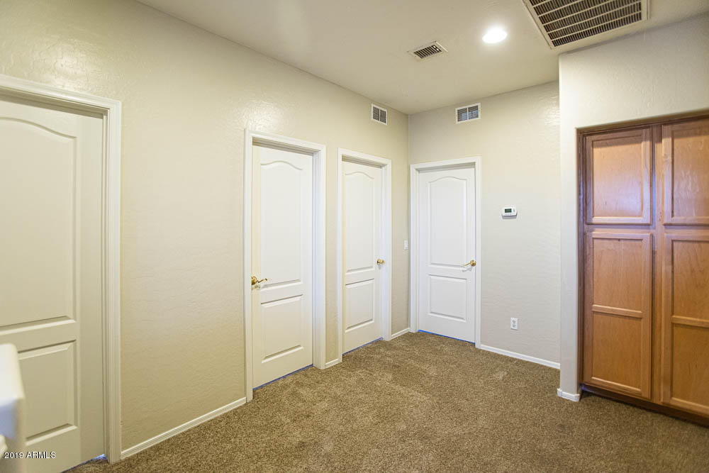 484 East Ranch Road Gilbert, AZ 85296 - Photo 13 of 36 a view of an empty room