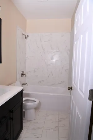 $359,000 | 2808 Elisha Avenue, Zion, IL 60099
