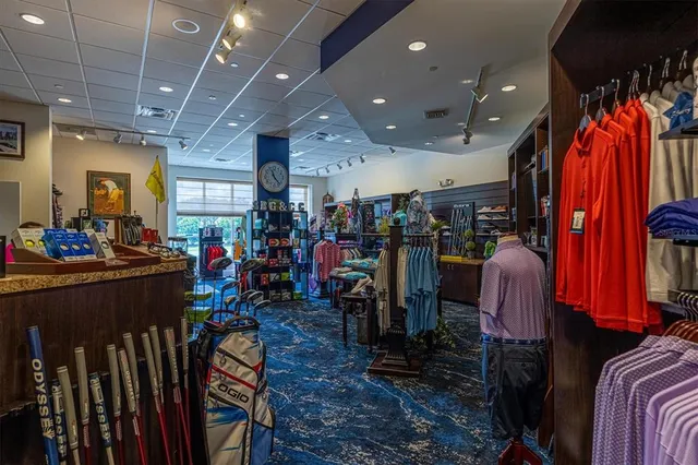 $8,500 | 8937 Olde Hickory Avenue, Sarasota, FL 34238