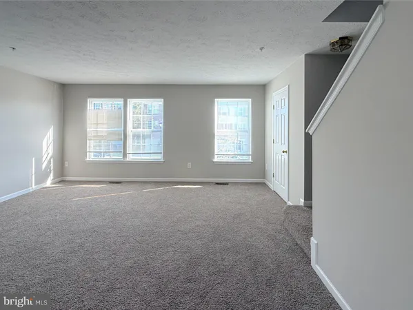 $2,700 | 9899 Decatur Road, Baltimore, MD 21220