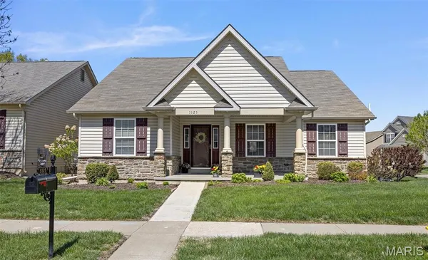 $345,000 | 3125 Calhoun Drive, St. Charles, MO 63301