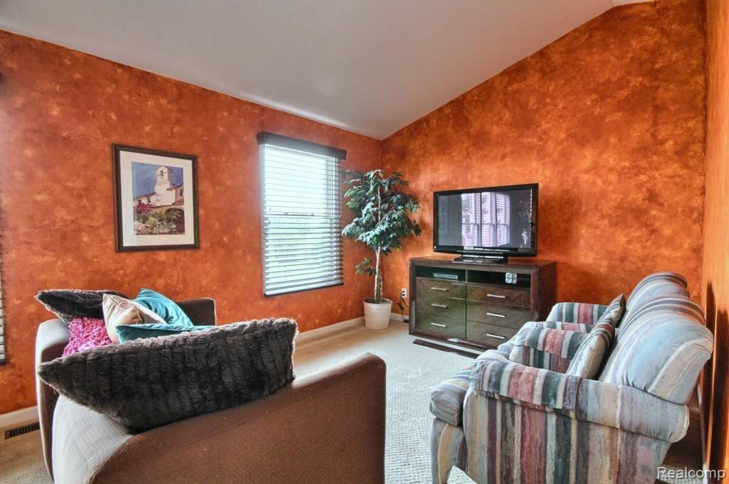 17108 Orchard Ridge Road Northville, MI 48168 - Photo 15 of 24 Master_Bedroom_Sitting_Room.jpg