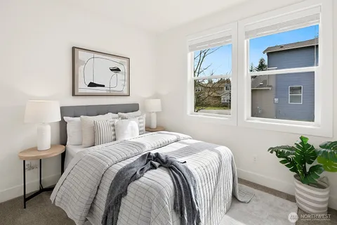 $1,575,000 | 13404 Little Bear Creek Place, Woodinville, WA 98072