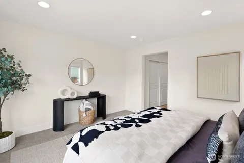 $1,575,000 | 13404 Little Bear Creek Place, Woodinville, WA 98072