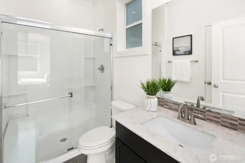 $1,575,000 | 13404 Little Bear Creek Place, Woodinville, WA 98072