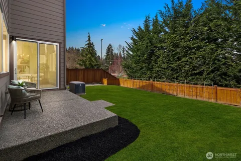 $1,575,000 | 13404 Little Bear Creek Place, Woodinville, WA 98072