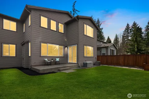 $1,575,000 | 13404 Little Bear Creek Place, Woodinville, WA 98072