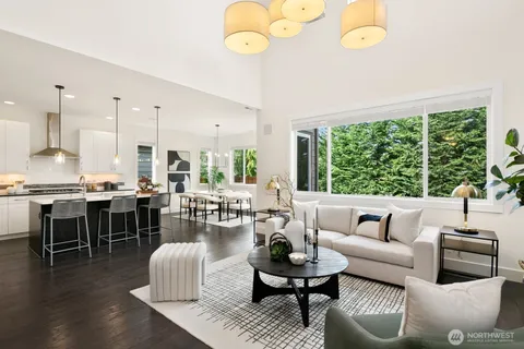 $1,575,000 | 13404 Little Bear Creek Place, Woodinville, WA 98072