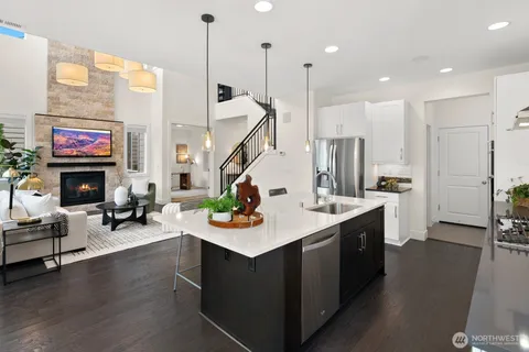 $1,575,000 | 13404 Little Bear Creek Place, Woodinville, WA 98072