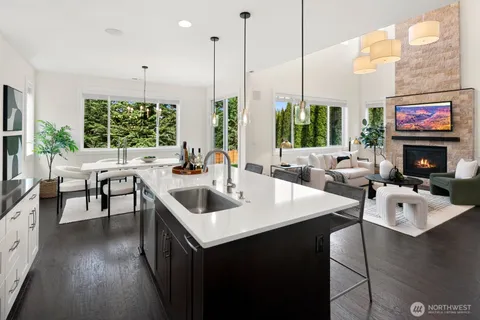 $1,575,000 | 13404 Little Bear Creek Place, Woodinville, WA 98072