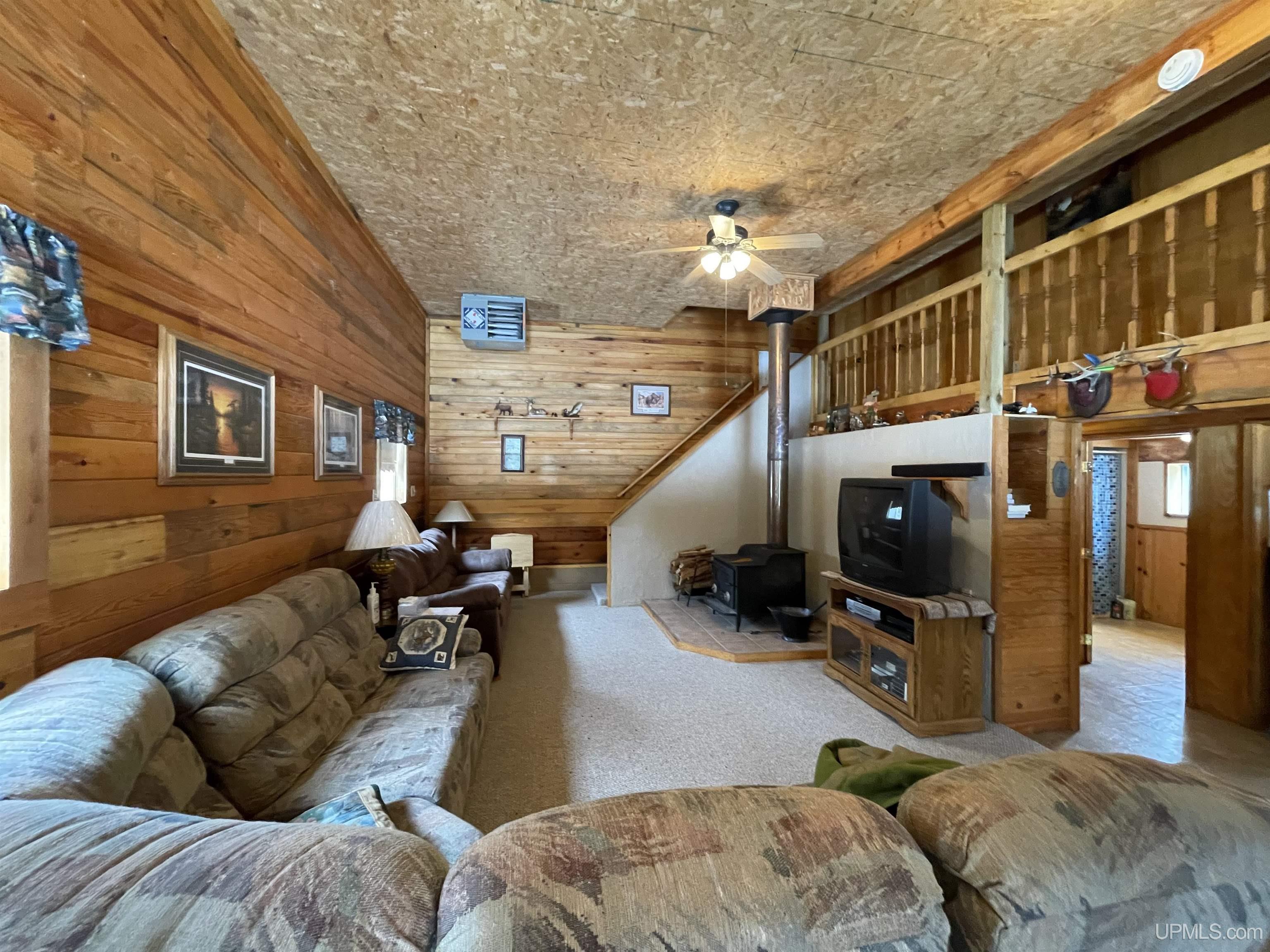 11128 Co Road Rapid River, MI 49878 - Photo 36 of 97