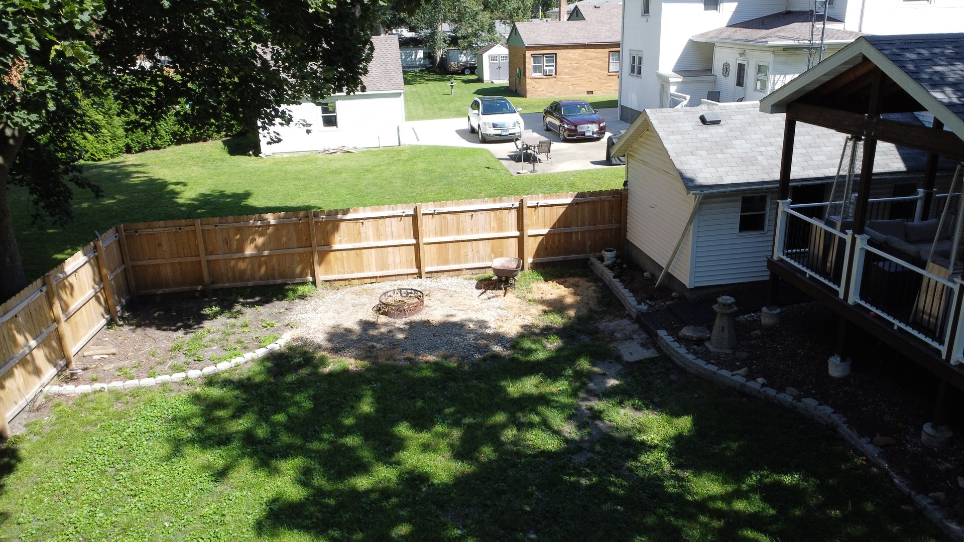 425 South 4th Street Watseka, IL 60970 - Photo 7 of 50 a view of backyard with outdoor seating and green space
