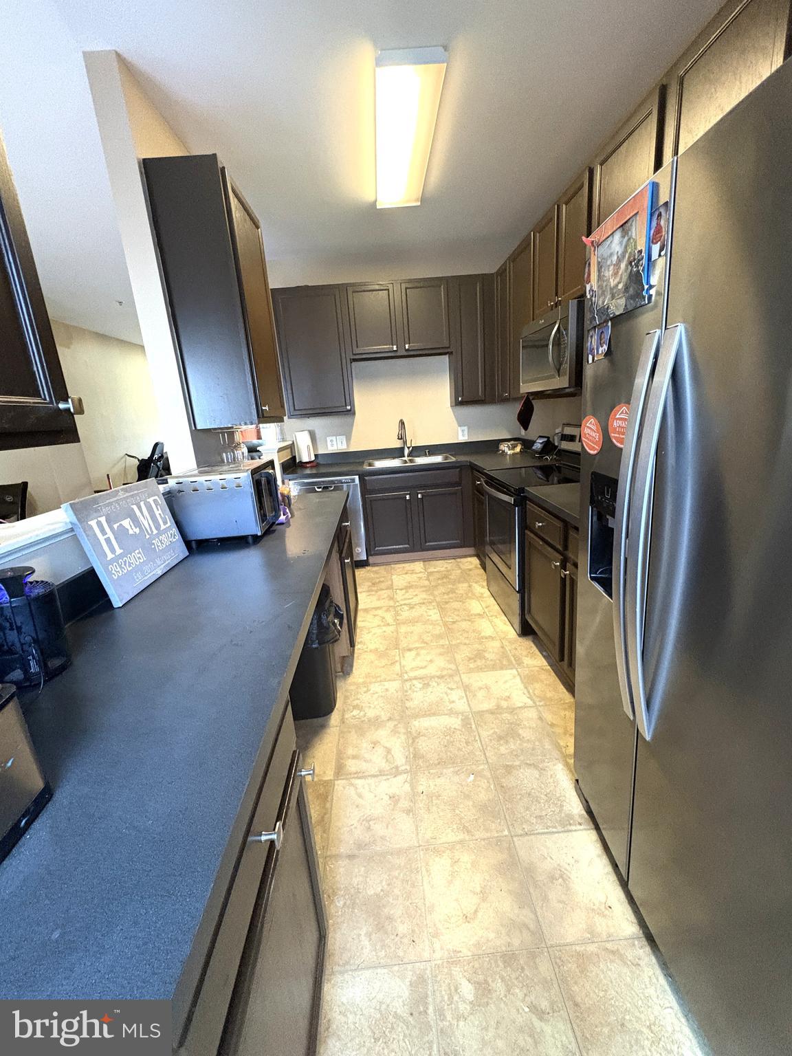 4104 Cutty Sark Road Middle River, MD 21220 - Photo 6 of 19 Expansive kitchen