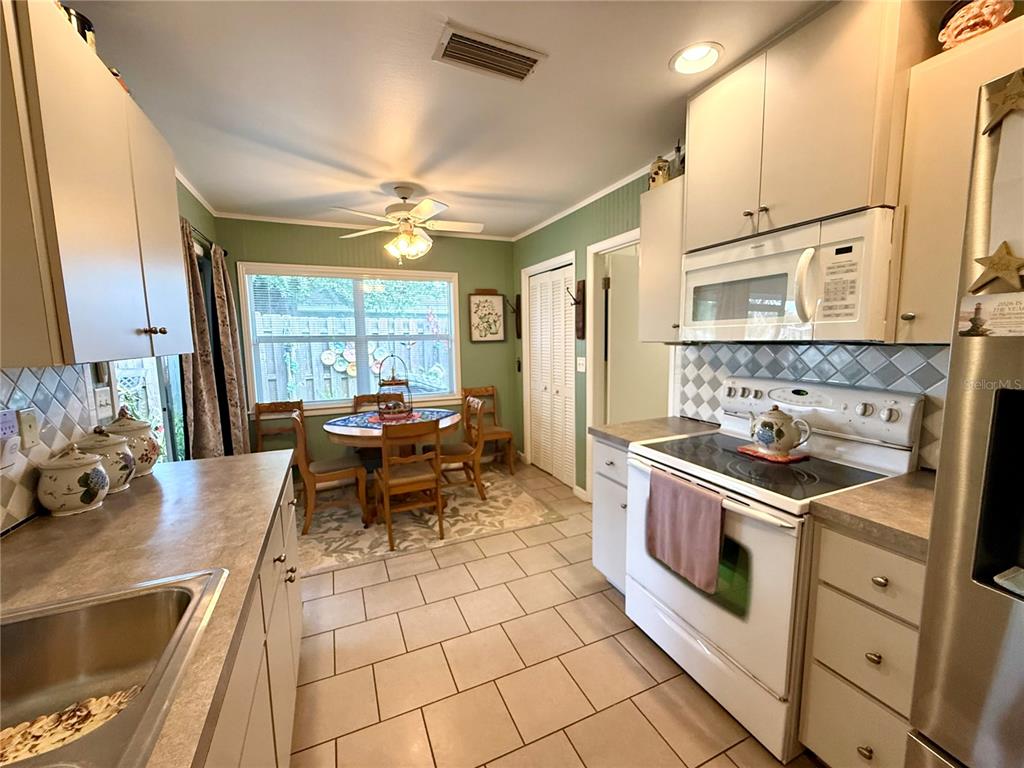 400 Bayou Road Winter Haven, FL 33884 - Photo 4 of 62 Gallery Image 4