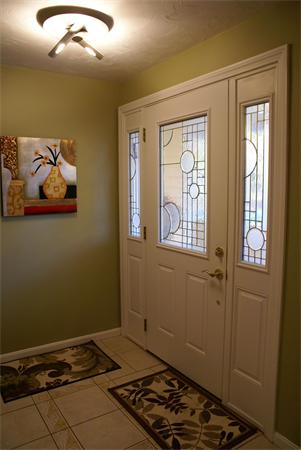 23 Stanley Road Medway, MA 02053 - Photo 3 of 27 Gallery Image 3