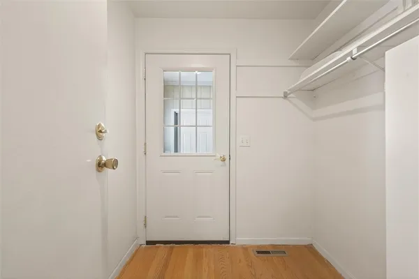 $249,900 | 52 New Wickham Drive, Penfield, NY 14526